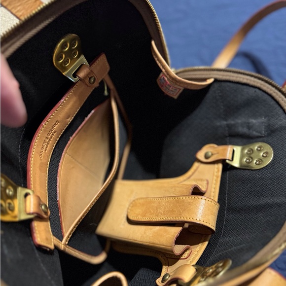 Dooney & Bourke satchel - Picture 3 of 5